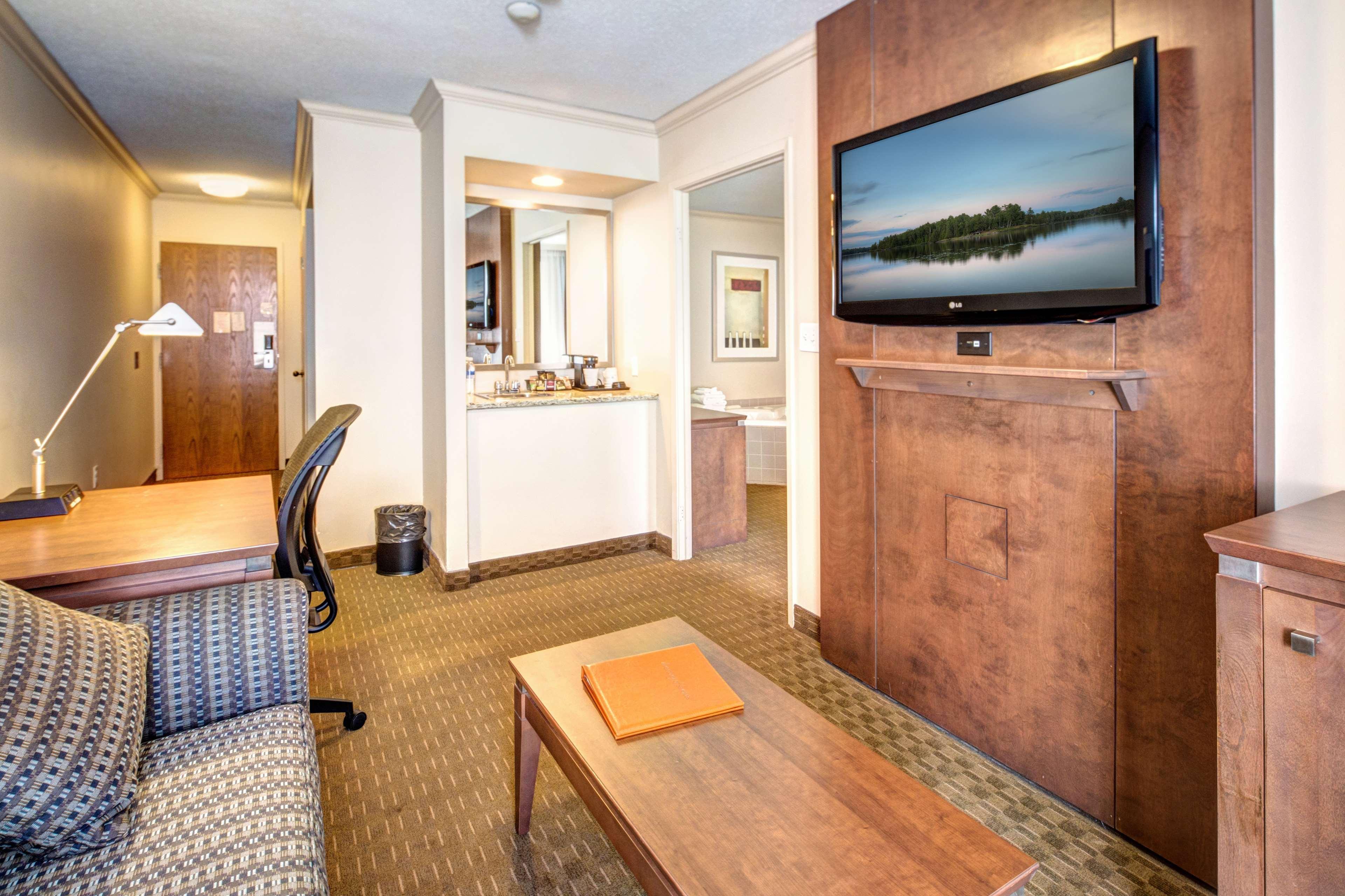 סרניה Best Western Plus Guildwood Inn מראה חיצוני תמונה