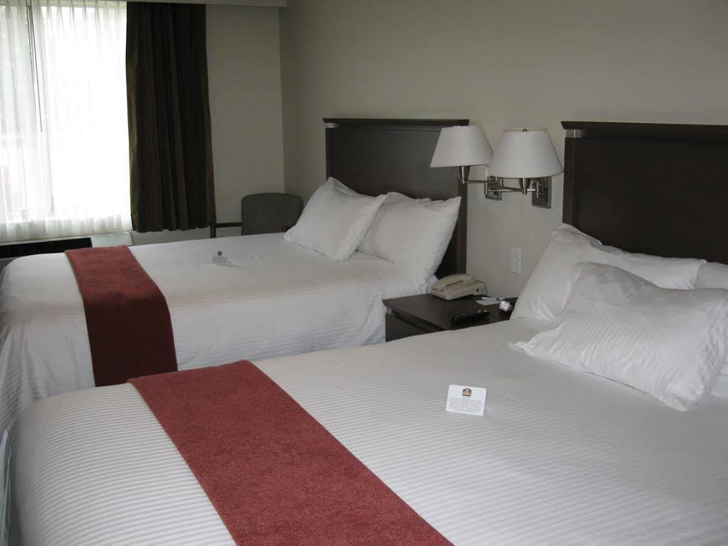 סרניה Best Western Plus Guildwood Inn מראה חיצוני תמונה